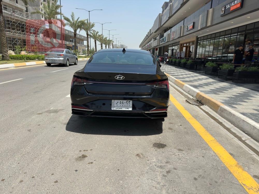 هیوندای ئەلەنترا